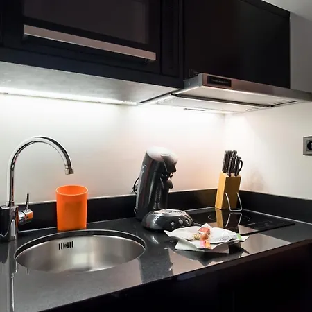 Vieille Bourse - Close To Stations And Old - Welkeys アパート リール