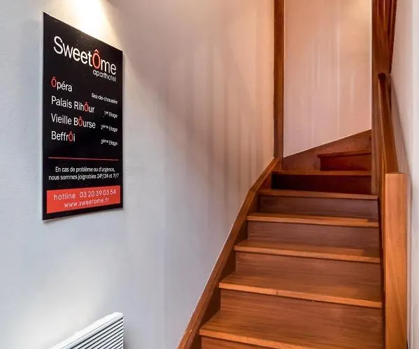 Vieille Bourse - Close To Stations And Old - Welkeys Apartment *