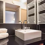 Апартаменты Vieille Bourse - Close To Stations And Old - Welkeys Лилль